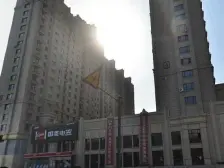 此房是南北通透的五明户型,精装修,楼层好,采光好,