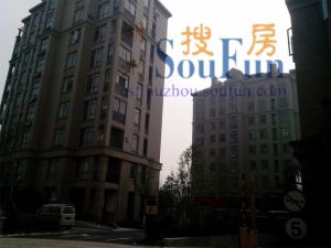 春晖名居3房精装修,距离千秋广场500米地铁在造