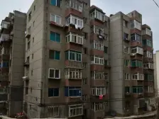 马栏小学北,南向一室一厅,采光好,视野好,近车站