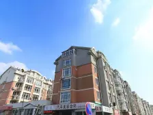 马栏广场 西苑小区 中间楼层 装修保持好 拎包住