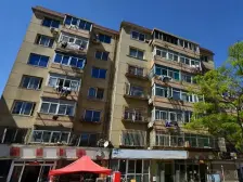 地处西安路商圈家乐福罗斯福 两室南北 总房款低 过度