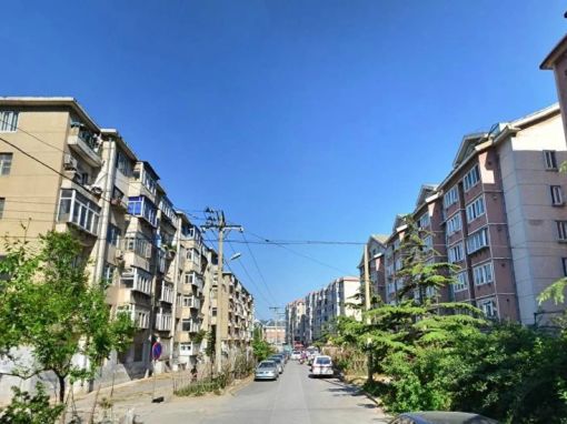 黑石礁广场2室1卫南北朝向2800.00元/月出租