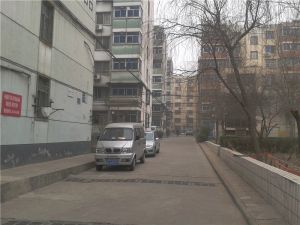 中弘旁联盟路郑州路2室双气只卖37万