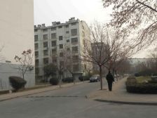 恒兴二期一楼带院精装带车位储客卧朝阳南北通透