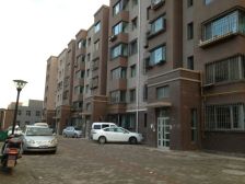 此房南北通透采光好;精装修,小区环境好