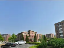 芙蓉人家:精品三室 户型规整 地势高采光好 诚意出售