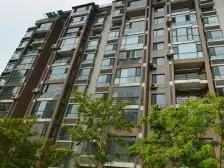 11层顶新装修有电梯,楼层好,适合各类人群