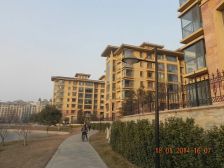 华侨城3室2厅2卫小高层精装2012年