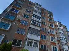 林茂小区 3楼 采光好 出门车站