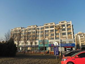 总价低,适合年轻人刚需过渡;电梯房带储全天采光