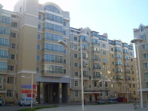 科大小区1室1厅1卫东南朝向1300.00元/月出租