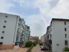 岗盛里 3室好楼层 装修保持好 拎包入住 房主诚心出售