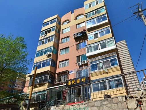 岗松里1室1厅1卫东西朝向1000.00元/月出租