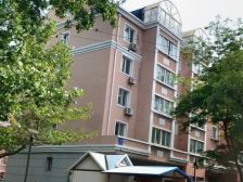 东财烛光园 封闭小区 采光好 有物业