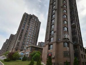 诚心出售福佳绿都精装修采光好五明户型电梯房
