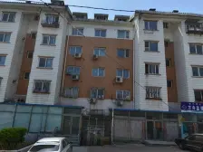 环馨山庄,封闭小区南北向三室,有阁楼,交通方便