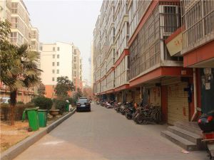 亚威金水岸1室1厅南
