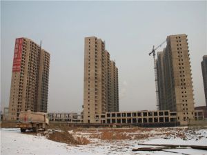 小山荷花坑双商圈 大业时代毛坯南北通户型 楼层好