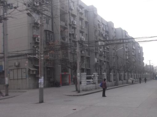 利民小区2室2厅南北朝向900.00元/月出租