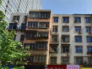 安徽路一号院2室1厅南北