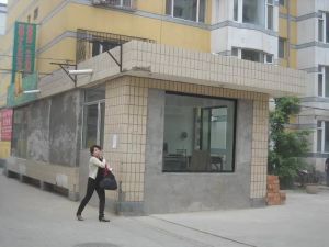 桃园小区 四楼 112平 精装修 采光好 南北通透