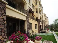 鲁能优山美地拂海园 4室2厅 南 北