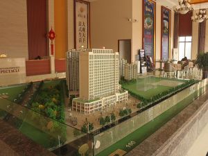 新城区 成吉思汗大街 双公园 地铁口