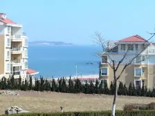 沿海多层封闭小区,上下两层 能看海 东打头通透明亮