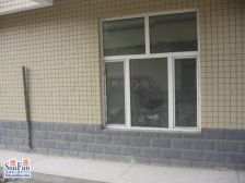 百盛 地铁 三楼 两室明厅 拎包即住