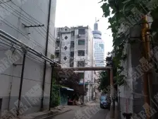 铁塔寺小区 非顶 出行方便 单位房