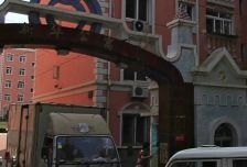 新增新华公寓中间楼层 封闭小区 人车分流