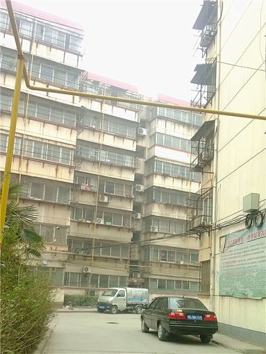 ˬÃ÷Ð¡Çø2ÊÒ2Ìü1ÎÀÎ÷±±³¯Ïò900.00Ôª/Ô³ö×â