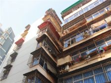 健康西路9号院 双气 能停车 能贷款 中型社区2室