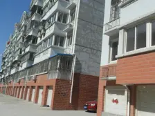 北一路福海路,生活便利,有10 平方小棚一个