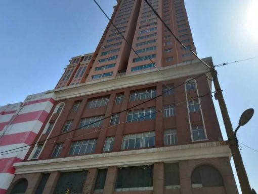远大大厦1室1厅1卫东朝向1600.00元/月出租