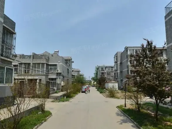 隆庭世家
