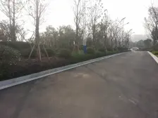 东城半岛复式,电梯双气,毛坯,适合人口多居住