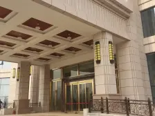 东城半岛御府 4室2厅 西