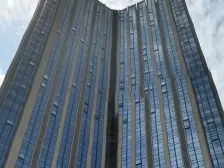 小区整体比较新分3个单元面积选择也多坐落于中山广场