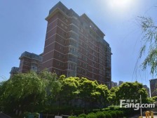 小高层,小区环境优美,采光充足,视野好