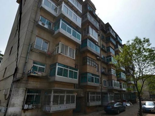 新云里1室1厅1卫南北朝向900.00元/月出租