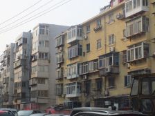 华茂小区精装两室好楼层 单价低 要求不高可直接入住