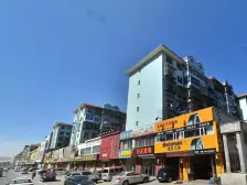 建兴花园 体育场于洼旁 先进117 给仓房 装修保持不错