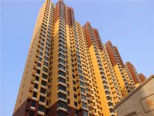 新县医院旁大三室毛坯,楼层好户型好总房款少有钥匙