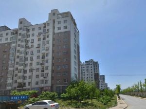 顶楼 采光视野好,得房率高。适合刚需入住