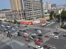 青年路 5室2厅 南 北