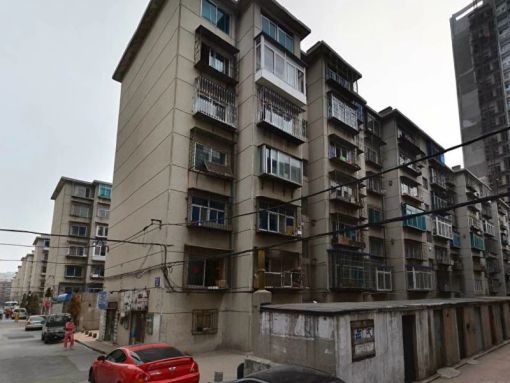 古城乙区1室1厅1卫南朝向1000.00元/月出租