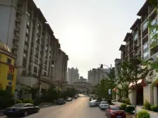 小平岛 出门有公交,精装两室 保持好 拎包入住 急售