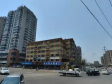 04年电梯房高楼层无遮挡,商圈配套成熟.