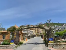 凤凰山花园 3室1厅 南 北